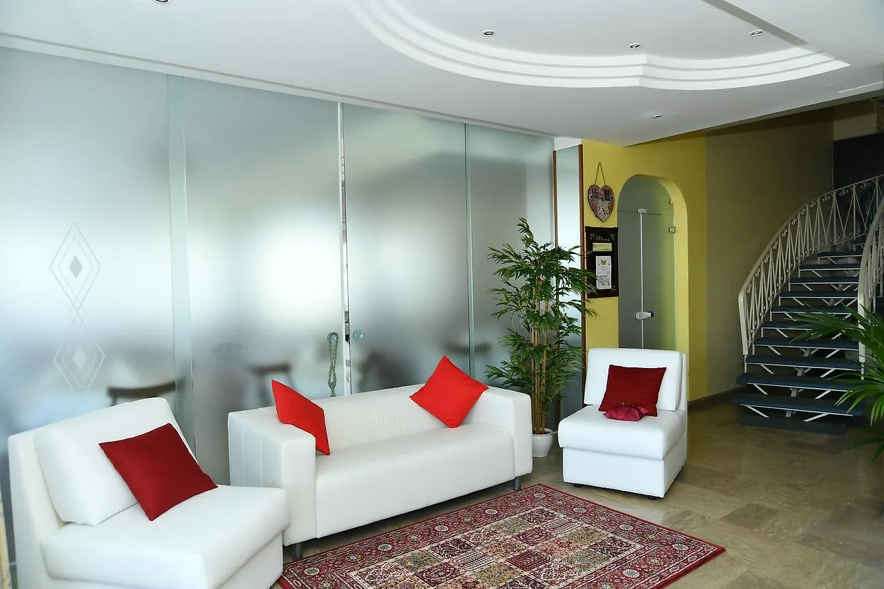 Hotel Villa Rosa Misano Adriatico 3*,